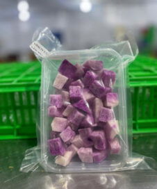 cubetti di batata viola congelati